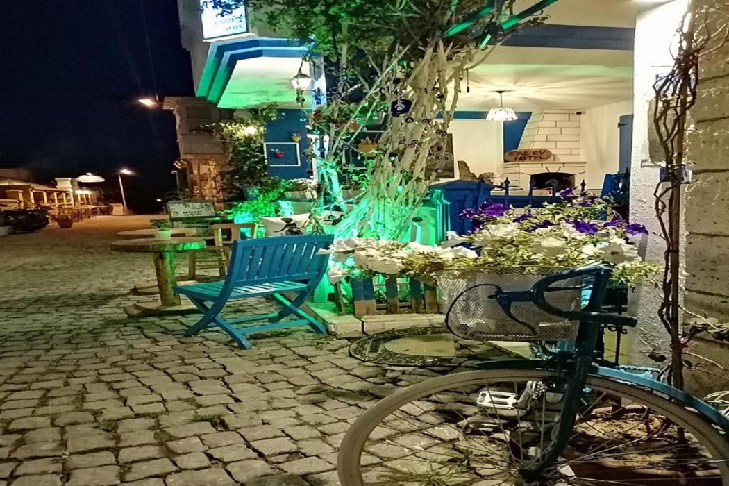 Beyaz Ev Hotel Alaçatı Dış mekan fotoğraf