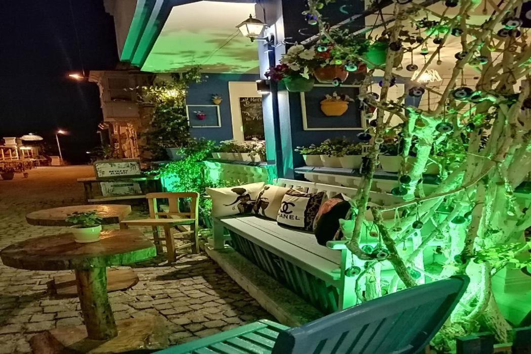 Beyaz Ev Hotel Alaçatı Dış mekan fotoğraf
